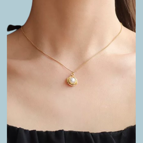 Chunky Pearl Gold Plated Necklace - Kulit Apparel LLC